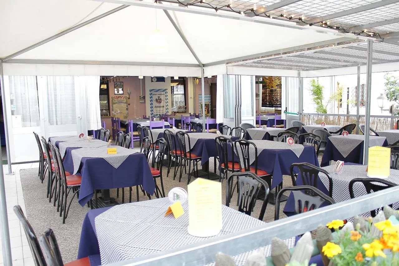 Al Ponte Della Vittoria Hotel Belluno Italy